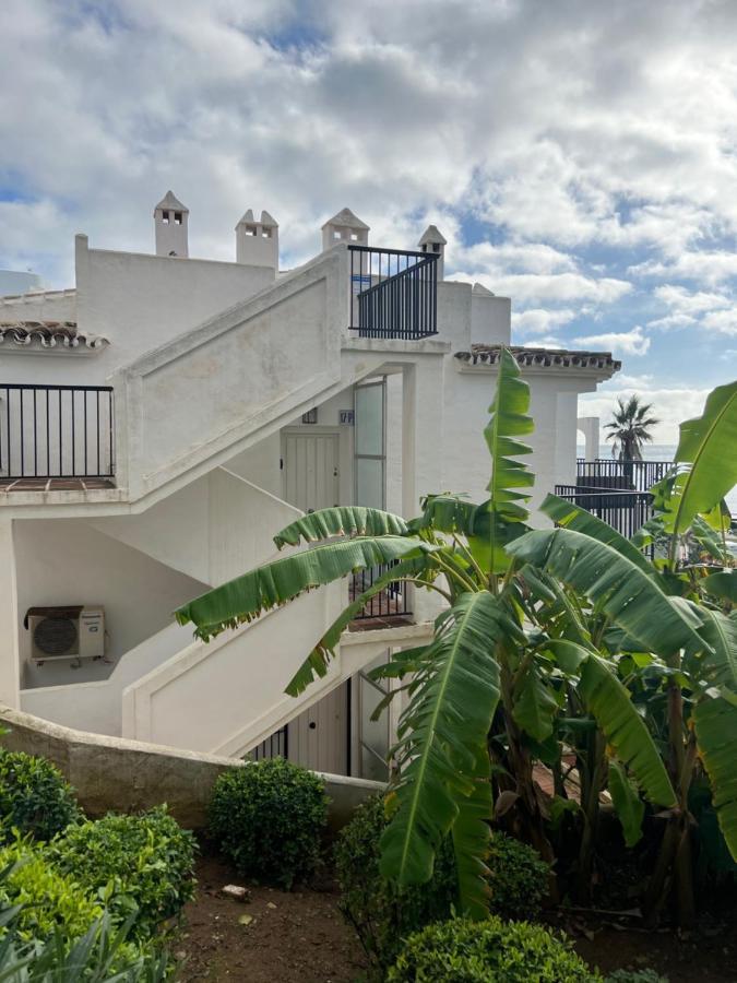 Apartment Sun Of Andalucia In First Beach Line With View On Africa Sitio de Calahonda Exteriör bild